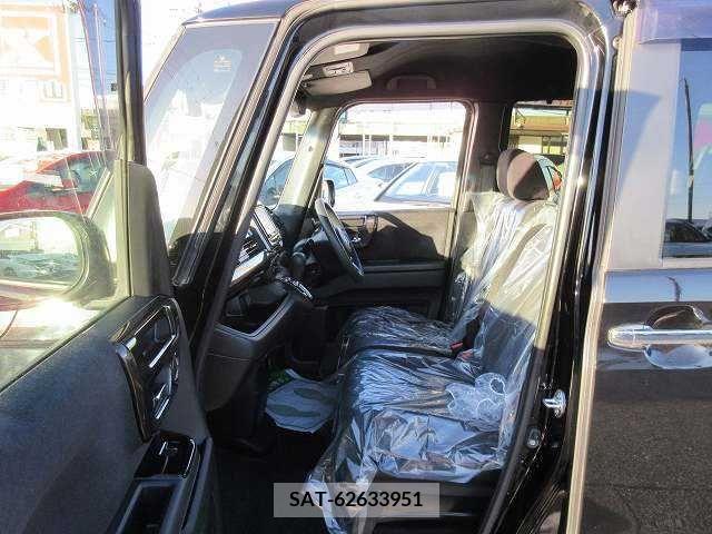 Honda N BOX CUSTOM 2018-03 371925-13