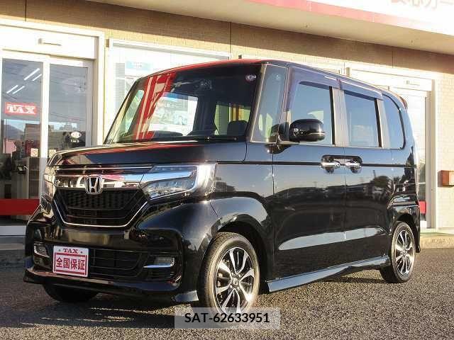 Honda N BOX CUSTOM 2018-03 371925-0
