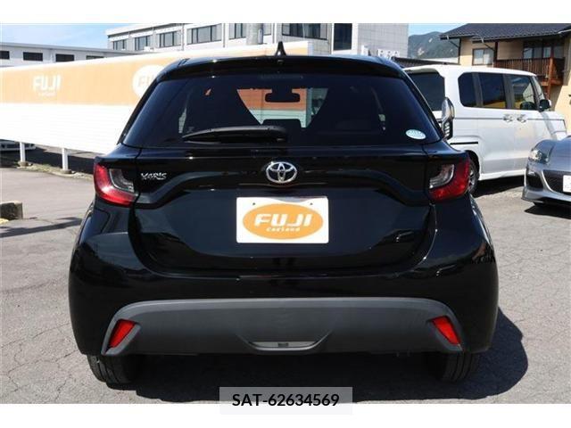 Toyota YARIS 2020-09 202939-27