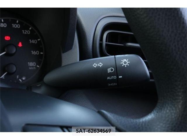 Toyota YARIS 2020-09 202939-10