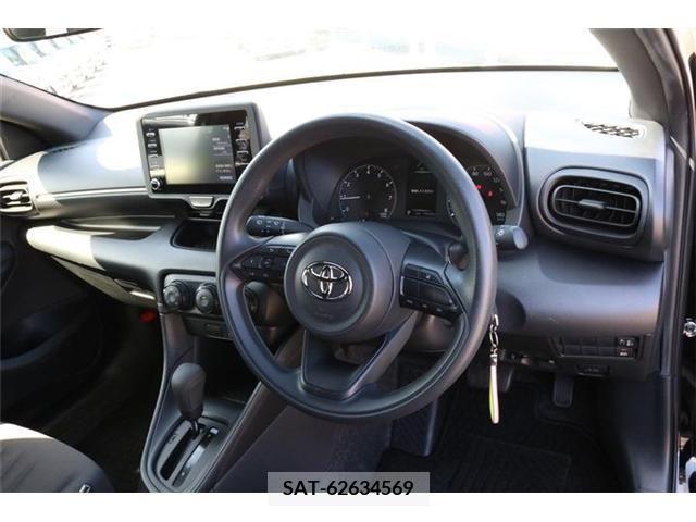 Toyota YARIS 2020-09 202939-5