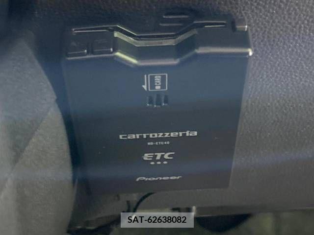 Toyota YARIS 2022-11 340182-7
