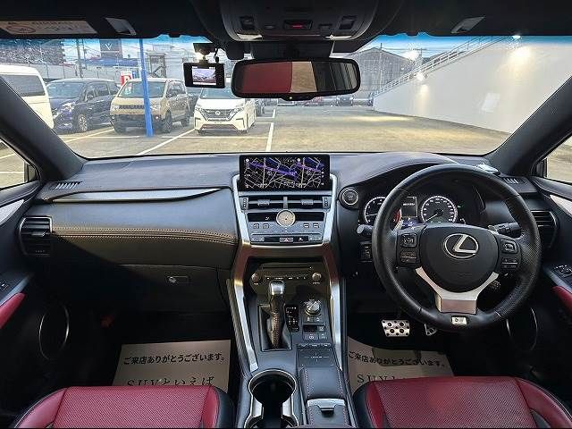 Lexus NX 2018-04 15847-1
