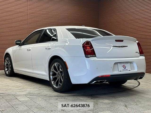Chrysler 300 2017-09 264232-15