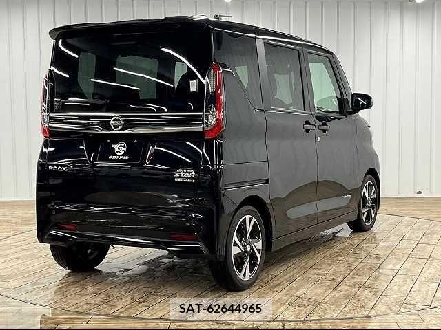 Nissan ROOX 2020-07 212251-15