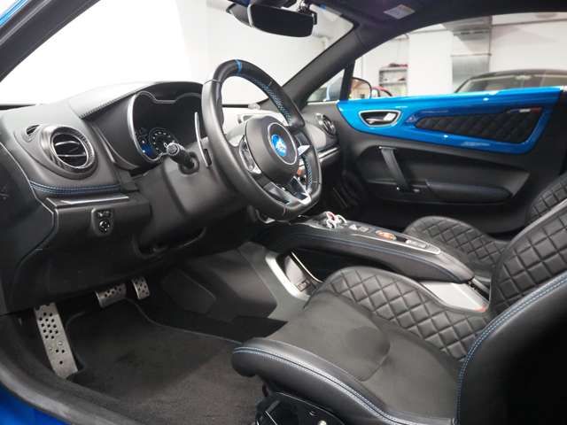 Renault ALPINE 2019-06 24263-11