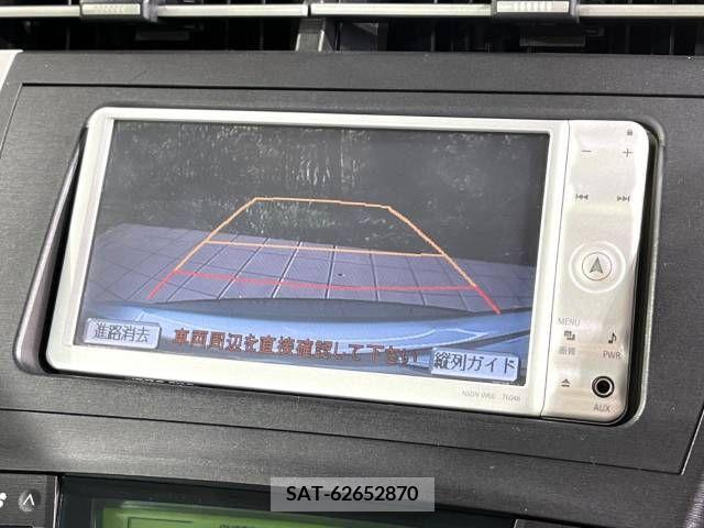 Toyota PRIUS 2010-06 251424-3
