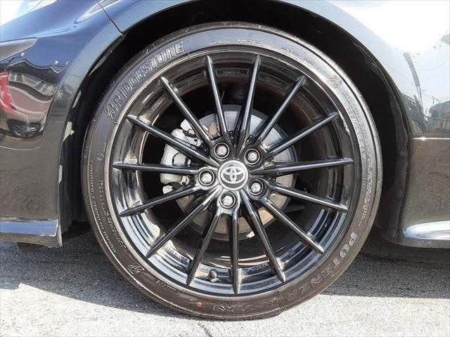 Toyota YARIS 2021-04 19861-17