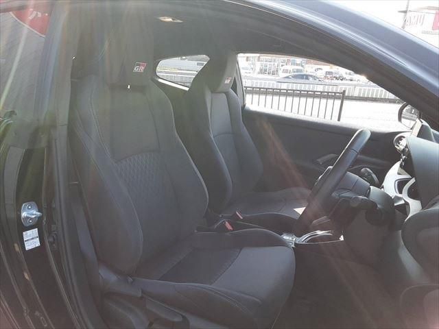 Toyota YARIS 2021-04 19861-19
