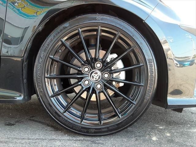 Toyota YARIS 2021-04 19861-14