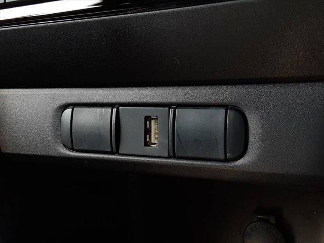 Toyota YARIS 2021-04 19861-28