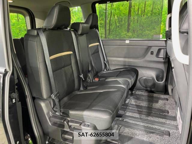 Nissan SERENA 2023-04 367611-9