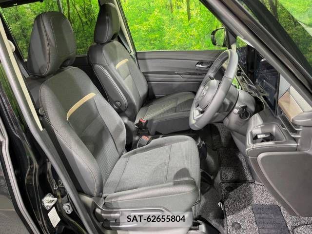 Nissan SERENA 2023-04 367611-8