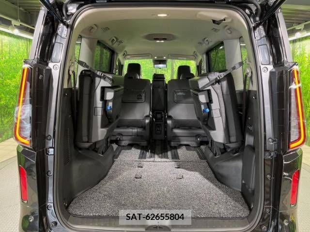 Nissan SERENA 2023-04 367611-11