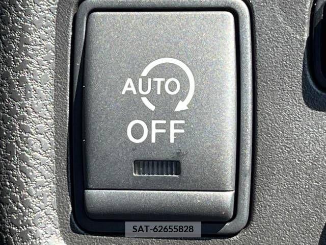 Nissan NOTE 2015-06 279959-4