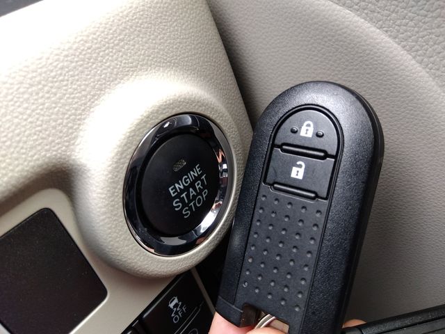 Toyota PASSO 2018-11 181754-12