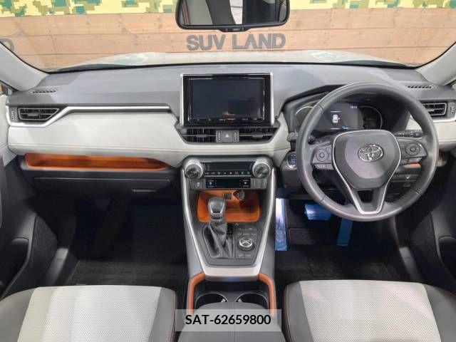 Toyota RAV4 2019-12 347496-1