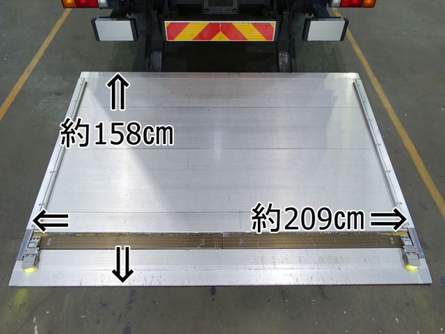 Mitsubishi CANTER 2013-02 8533-2