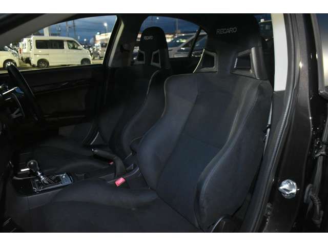 Mitsubishi LANCER 2015-03 22584-12
