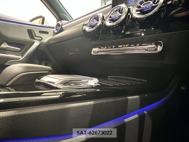 Mercedes Benz A-CLASS 2018-12 220918-14