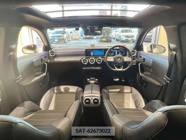 Mercedes Benz A-CLASS 2018-12 220918-1