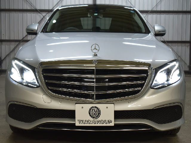 Mercedes Benz E-CLASS 2018-11 20778-29