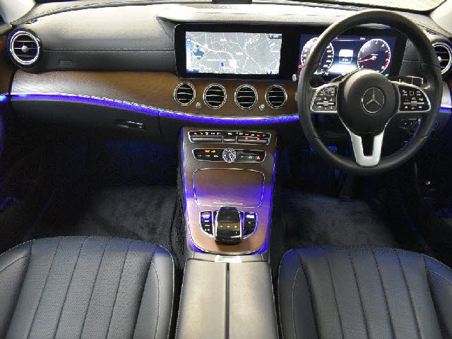 Mercedes Benz E-CLASS 2018-11 20778-1