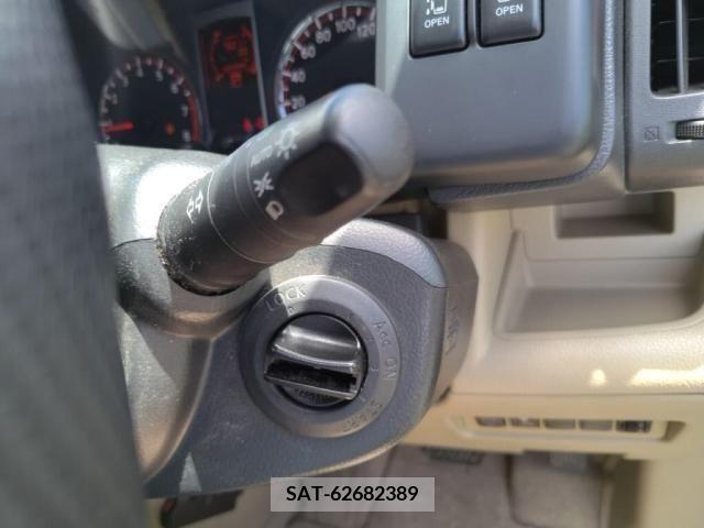 Nissan SERENA 2008-03 386606-18