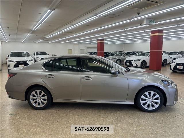 Lexus GS 2018-02 275662-3