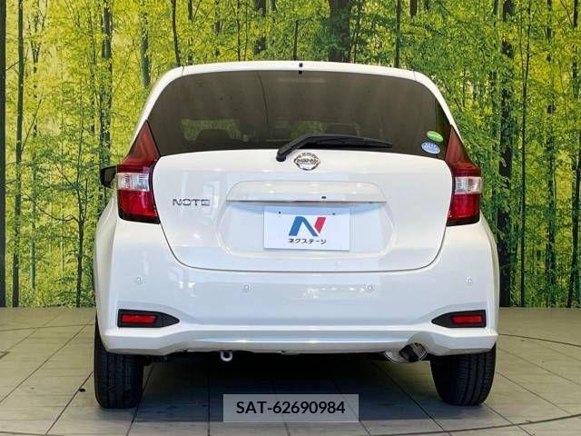 Nissan NOTE 2019-02 325482-15