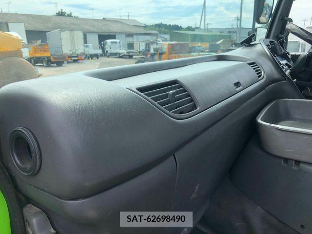 Isuzu GIGA 2004-10 351258-10