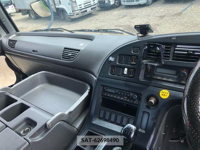 Isuzu GIGA 2004-10 351258-16