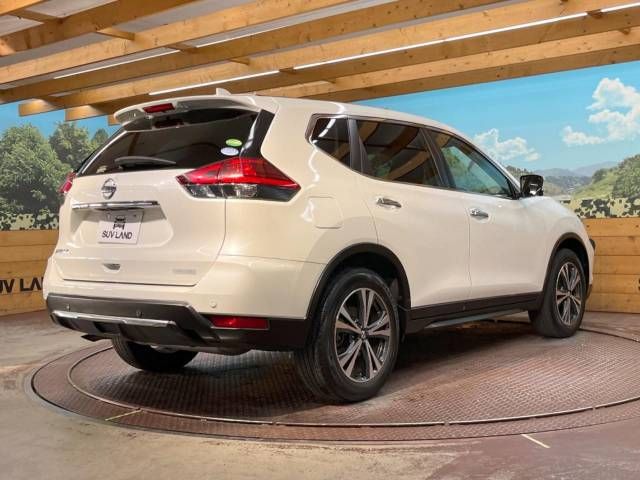 Nissan X-TRAIL 2018-12 188973-17