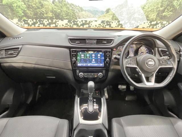 Nissan X-TRAIL 2018-12 188973-1