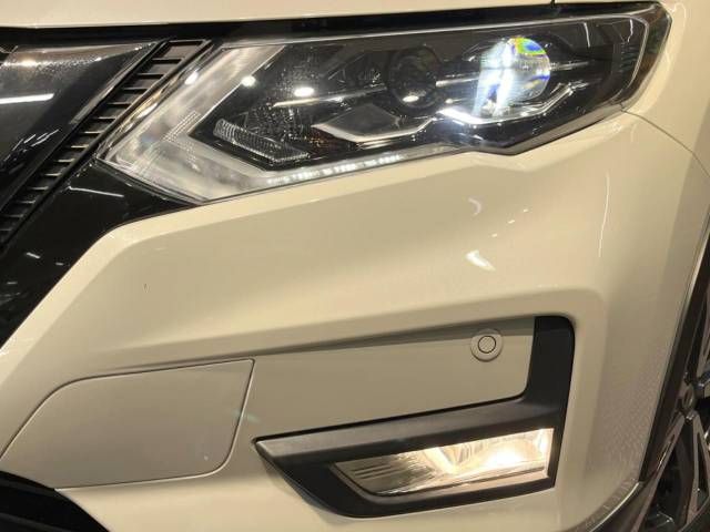 Nissan X-TRAIL 2018-12 188973-12