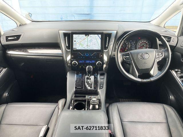 Toyota ALPHARD 2019-07 299490-1