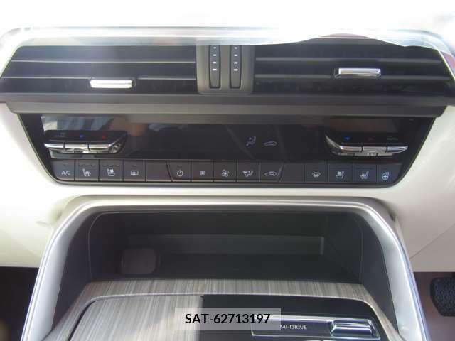Mazda CX-60 2023-03 296504-15