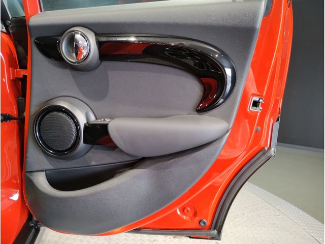 Bmw MINI 2018-12 9157-25