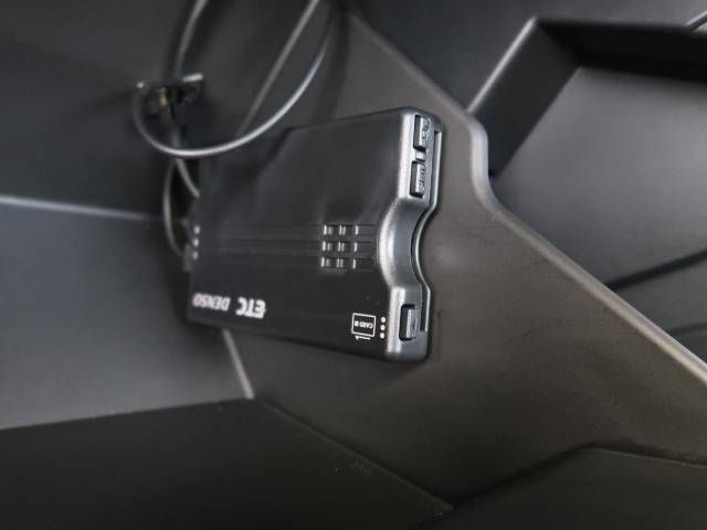 Subaru BRZ 2022-12 10493-8