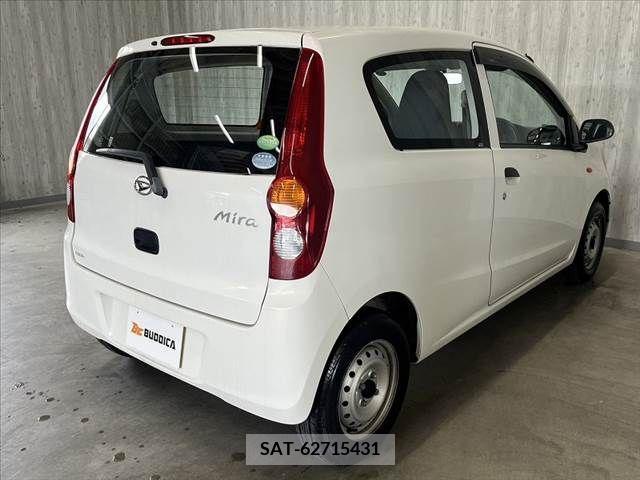 Daihatsu MIRA 2014-12 326805-21