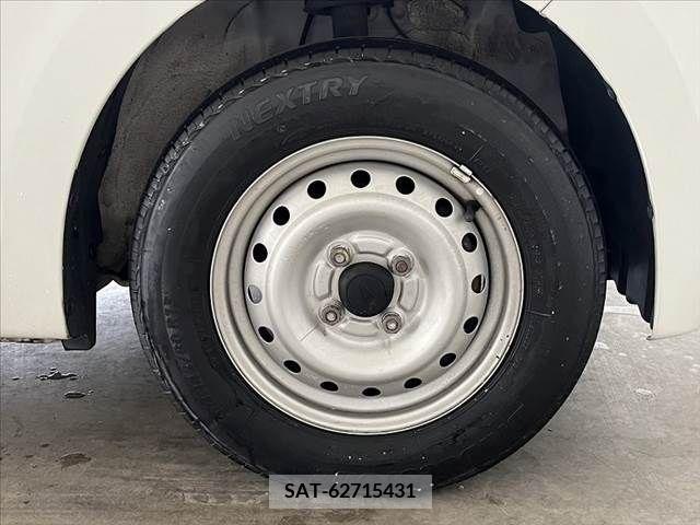 Daihatsu MIRA 2014-12 326805-28