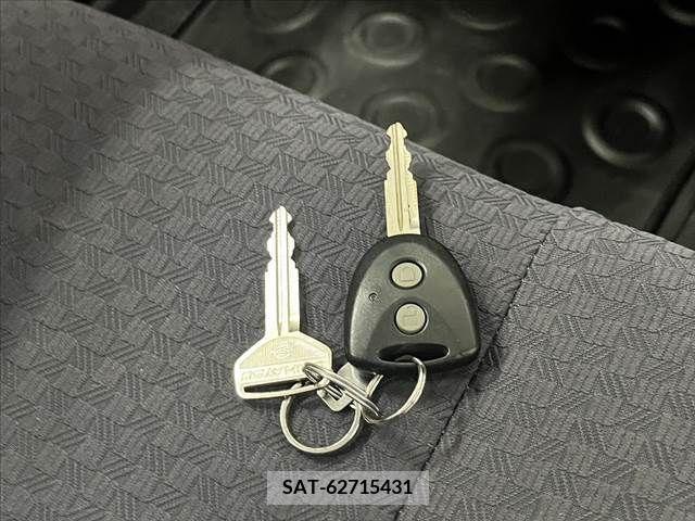 Daihatsu MIRA 2014-12 326805-3