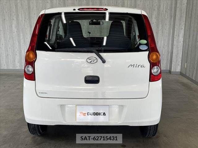 Daihatsu MIRA 2014-12 326805-12