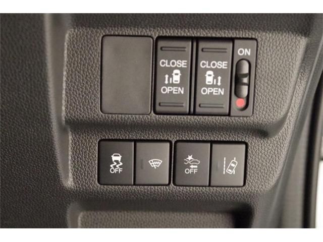 Honda FREED 2023-06 6701-5