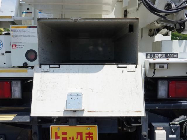 Isuzu ELF TRUCK 2012-03 196211-13