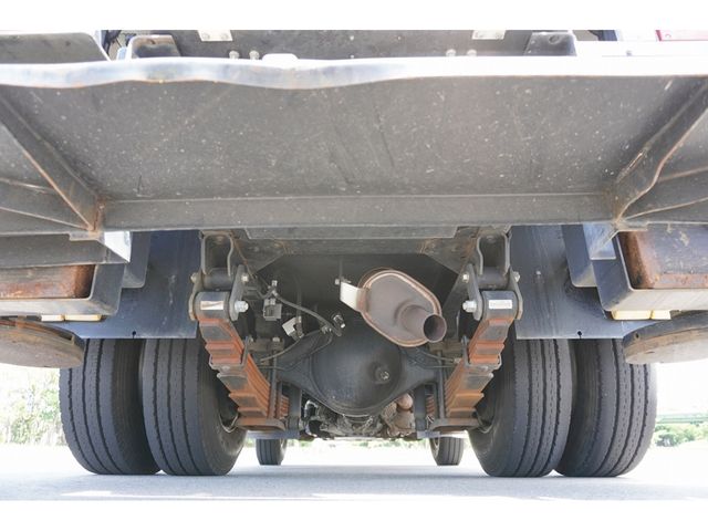 Isuzu ELF TRUCK 2012-03 196211-6