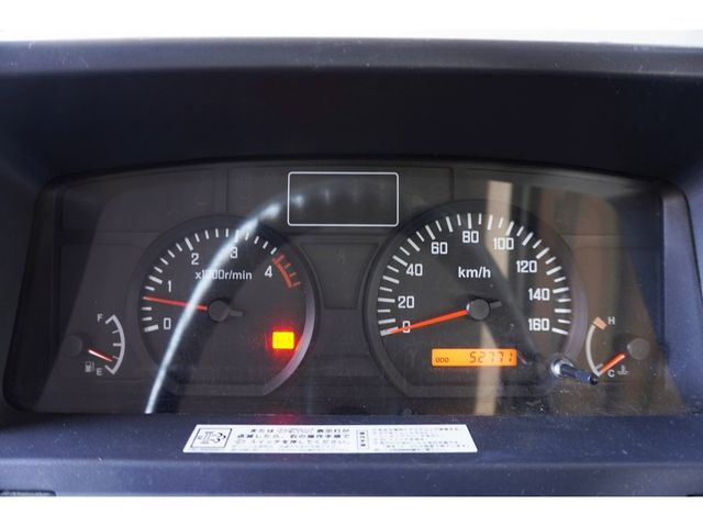 Isuzu ELF TRUCK 2012-03 196211-3