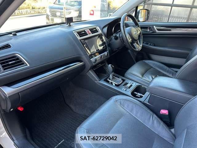 Subaru OUTBACK 2017-02 209996-19