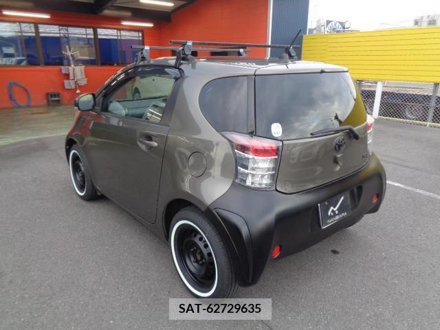 Toyota IQ 2009-07 253768-6