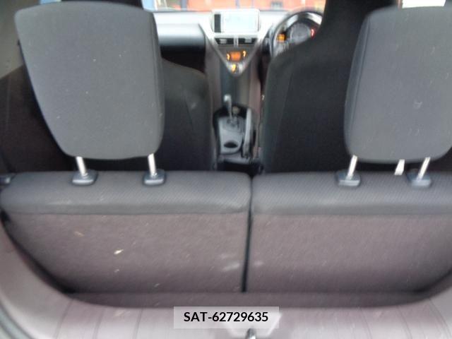 Toyota IQ 2009-07 253768-19